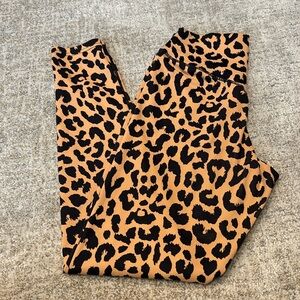 Balance Athletica Kingdom Cheetah legging size M